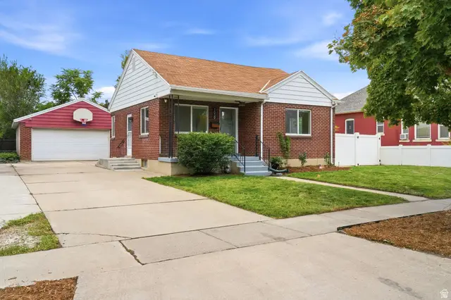 1039 W 800 N, Salt Lake City, UT 84116 - #1