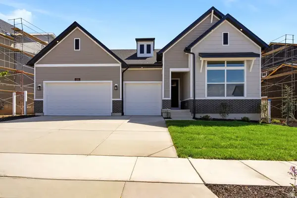 1248 E Amaryllis Way, Layton, UT 84040