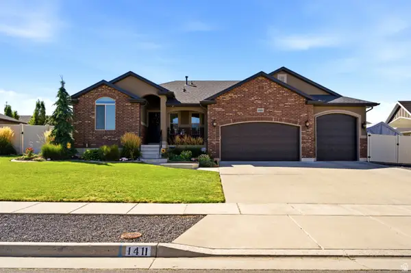1411 W 2400 N, Clinton, UT 84015