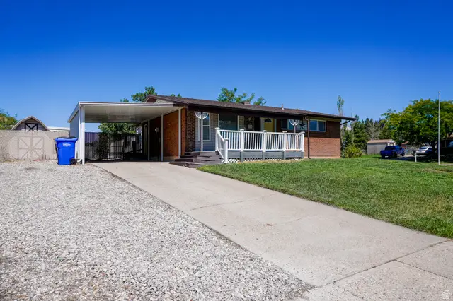 784 W 2550 N, Clinton, UT 84015 - #1