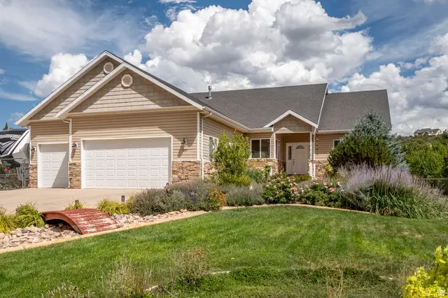 937 S Laurie Ln, Cedar City, UT 84720 - #3