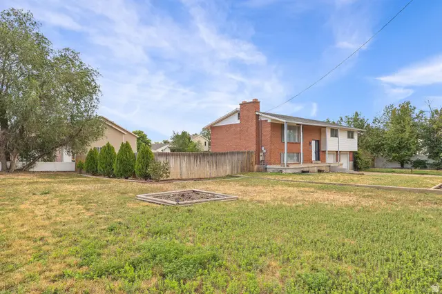 2205 S Main St, Clearfield, UT 84015 - #3