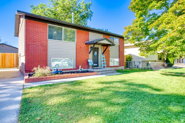 597 W 1750 N, Clinton, UT 84015 - #1