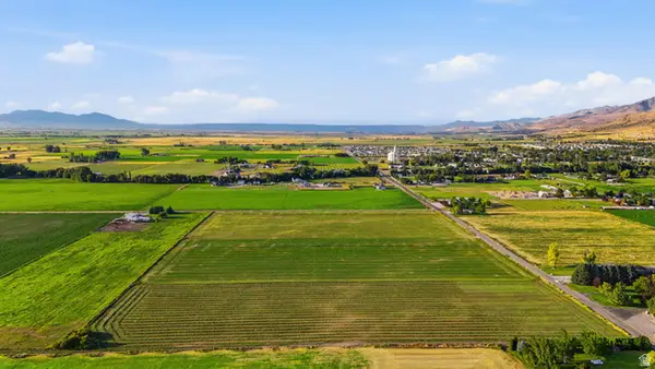 375 S 800 W, Smithfield, UT 84335