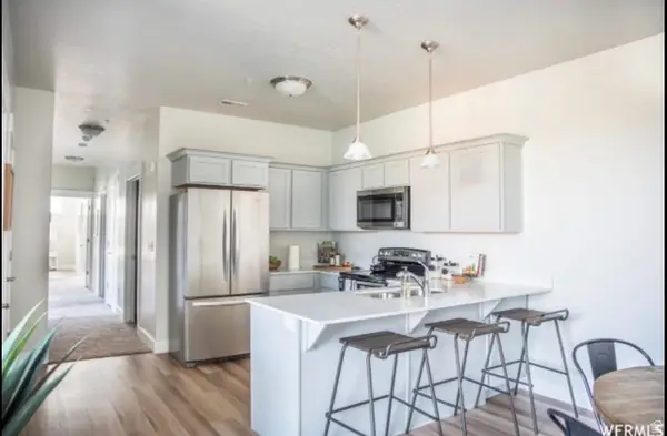 4243 W Mckellen Dr S #201, Herriman, UT 84096