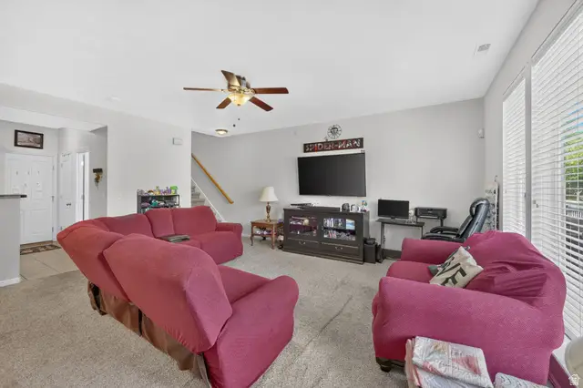 897 W Waterside Dr, Farmington, UT 84025 - #3