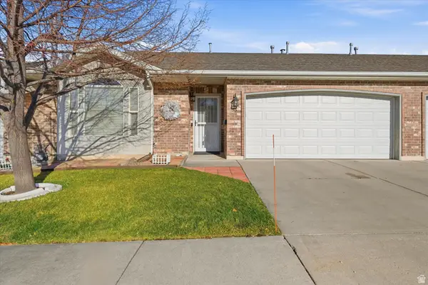 55 Mountain View Cir, Providence, UT 84332