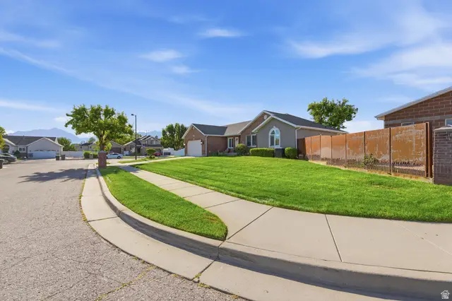 3215 W Cameron Court S, South Jordan, UT 84095 - #2