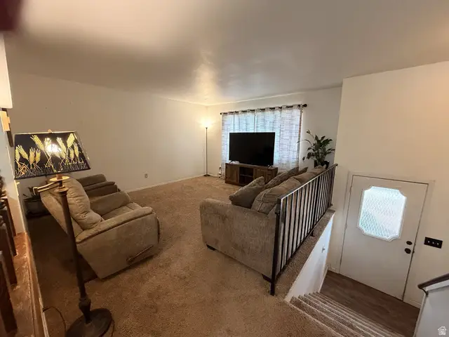 881 W 400 S, Vernal, UT 84078 - #2