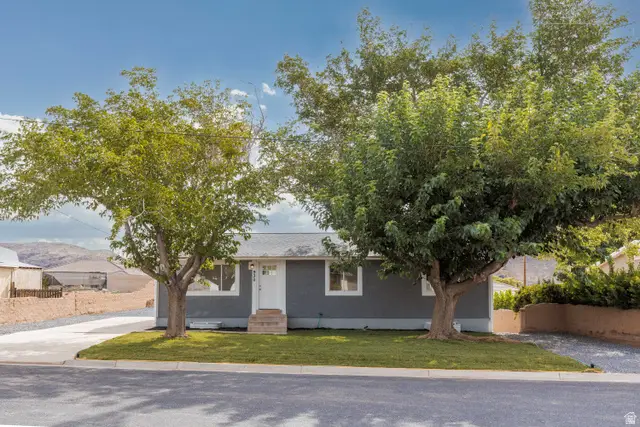 930 N 260 E, Hurricane, UT 84737 - #3