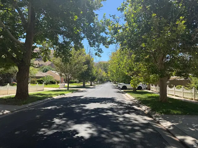 1332 S 325 W, Hurricane, UT 84737 - #2