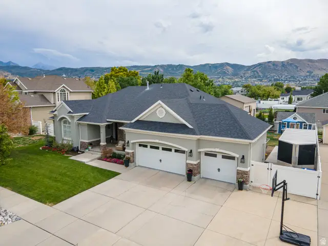 374 E Draper Downs Dr S, Draper, UT 84020 - #1