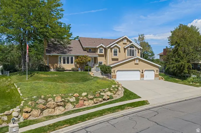 11602 S Hickory Valley Dr E, Sandy, UT 84092 - #1