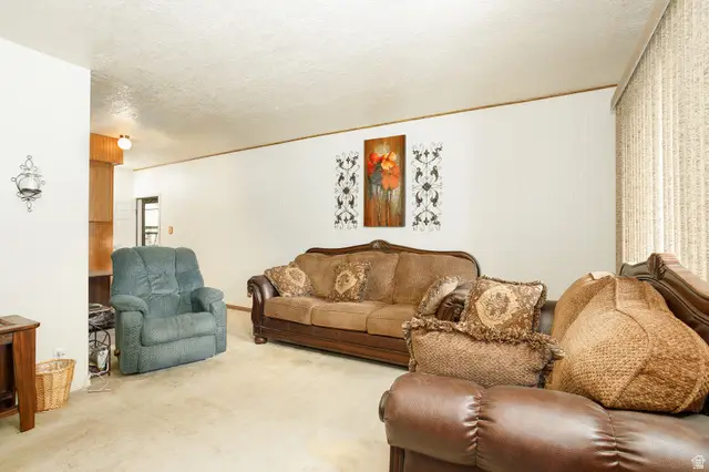 285 S Third St, Tooele, UT 84074 - #3