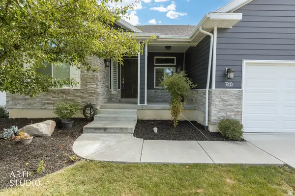 740 N Champion Ln, Kaysville, UT 84037