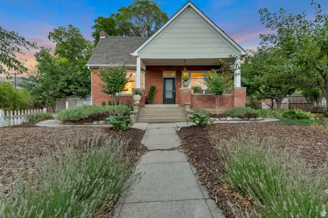 295 S 100 E, Bountiful, UT 84010 - #1