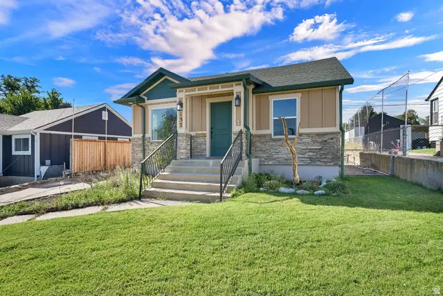137 Country Dr, South Ogden, UT 84405 - #2