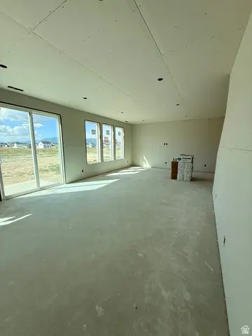 162 W 650 N, Smithfield, UT 84335 - #3