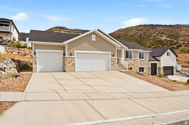 708 N Sunset Dr, Morgan, UT 84050 - #2