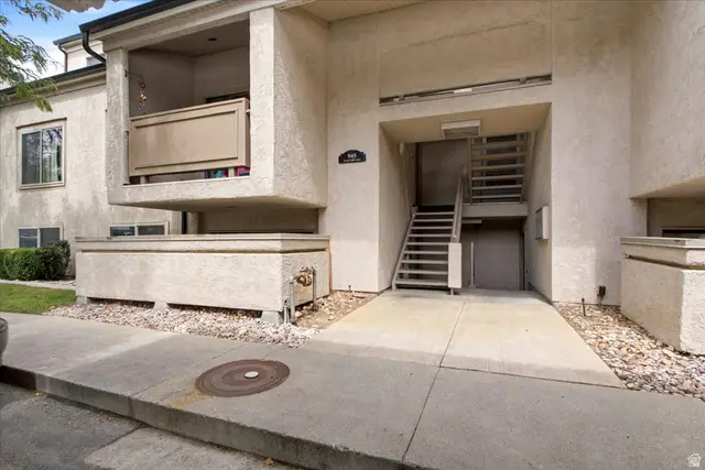 945 E Creek Hill Ln #10, Midvale, UT 84047 - #2