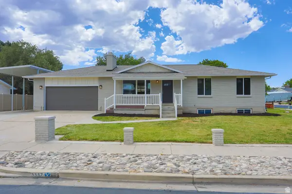 5552 S Hew Wood Dr, Taylorsville, UT 84129