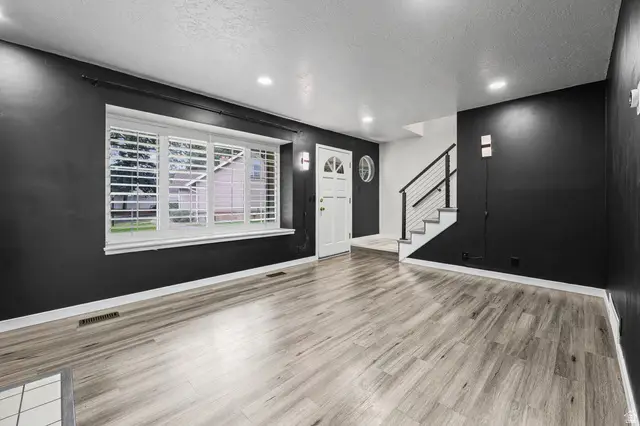683 E Countryside Ct #UNIT 6, Midvale, UT 84047 - #3