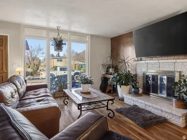 2744 E 7265 S, Cottonwood Heights, UT 84121