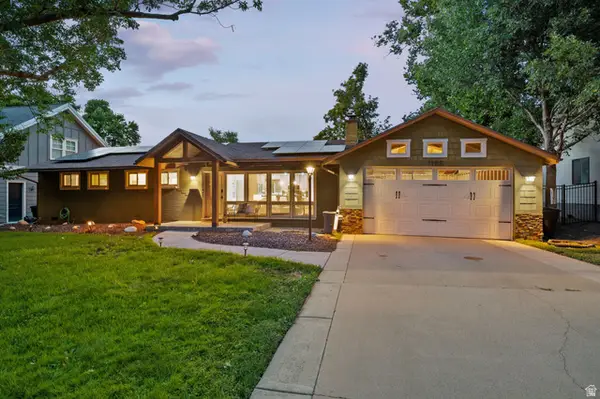 1709 E Meadowmoor Rd S, Holladay, UT 84117