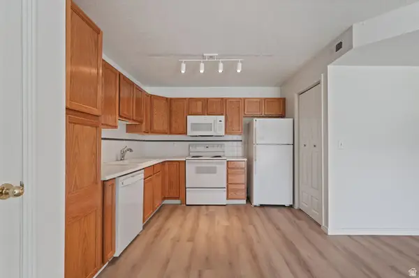 8057 W Copperfield Pl S #22, Magna, UT 84044