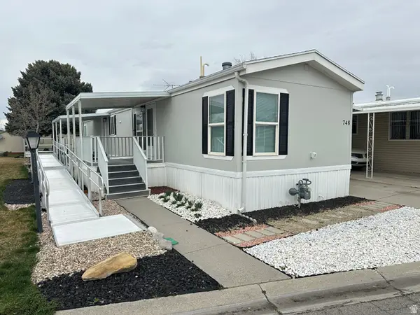 748 W Monte Blanco Dr #10, Taylorsville, UT 84123