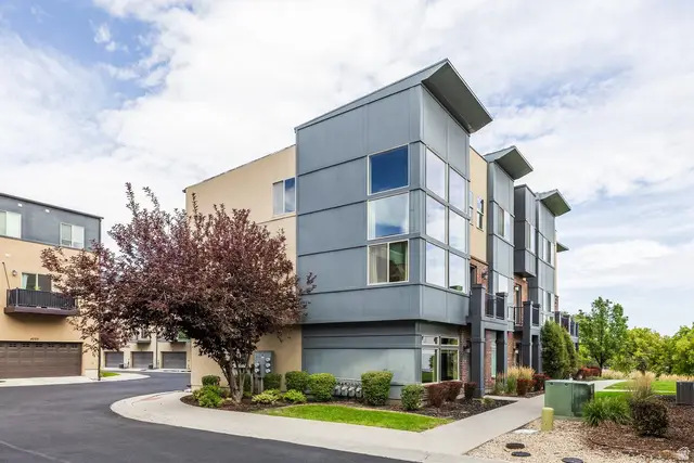 22 W Tytus Dr S, Murray, UT 84107 - #2