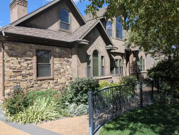 660 E Eagle Ridge Dr S, North Salt Lake, UT 84054 - #2