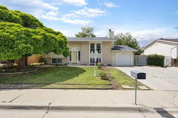 393 N Tahoe St, Tooele, UT 84074