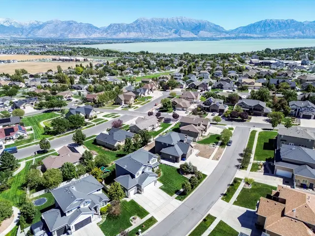 518 W Regal Dr, Saratoga Springs, UT 84045 - #2