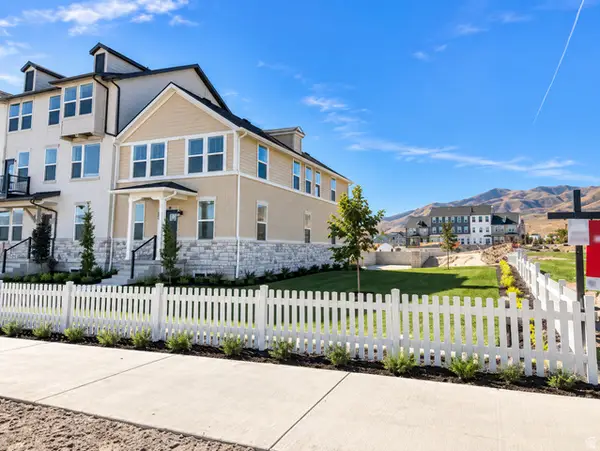 931 W Halvorsen Pkwy #225, Saratoga Springs, UT 84045