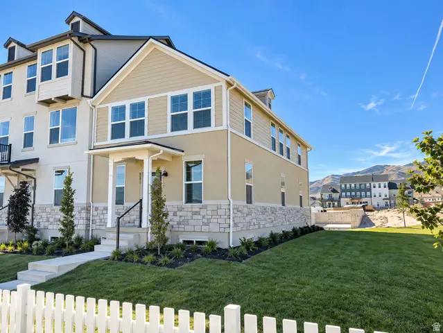 931 W Halvorsen Pkwy #225, Saratoga Springs, UT 84045 - #3
