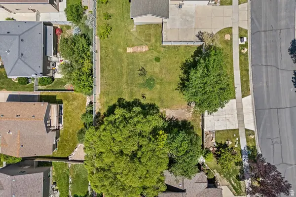 10479 Colonial Dr, Cedar Hills, UT 84062
