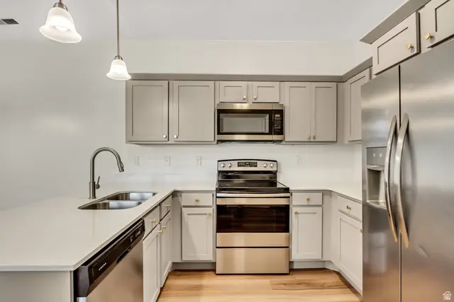 563 N 360 W, Vineyard, UT 84059 - #2