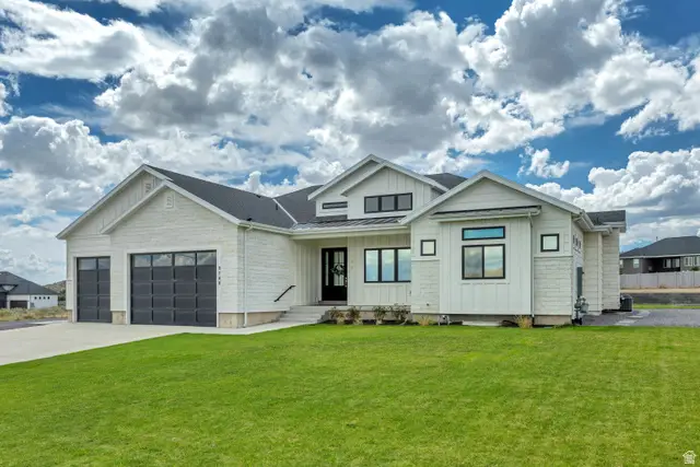 9749 N Hibiscus Ln, Eagle Mountain, UT 84005 - #2