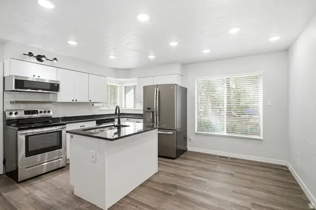 306 Cross St, Ogden, UT 84404 - #3