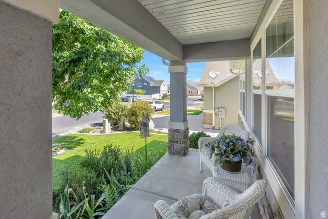 1517 S Lake View Terrace Rd, Saratoga Springs, UT 84045 - #3