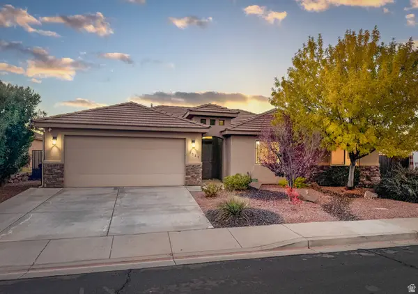 1025 N Ruby Pl, Washington, UT 84780