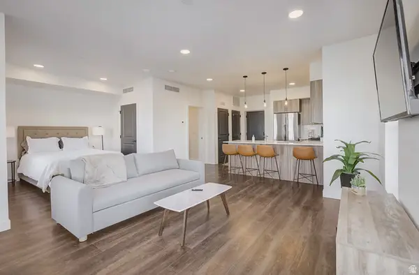 6495 Serviceberry Dr #B203, Park City, UT 84098