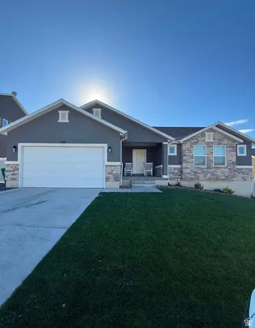388 S Redrock Dr, Santaquin, UT 84655