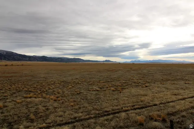 3148 W Crooked Ln #6, Levan, UT 84639 - #1