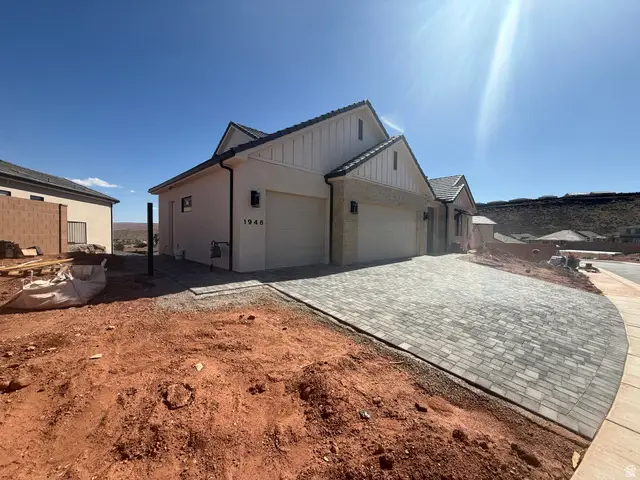 1948 N Rimview Dr, Washington, UT 84780 - #2