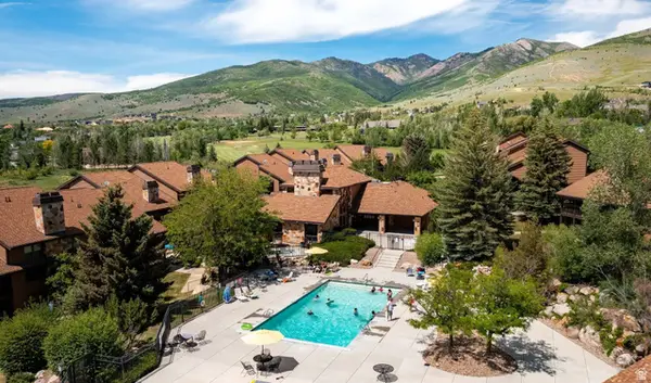 3615 N Wolf Lodge Dr #211, Eden, UT 84310
