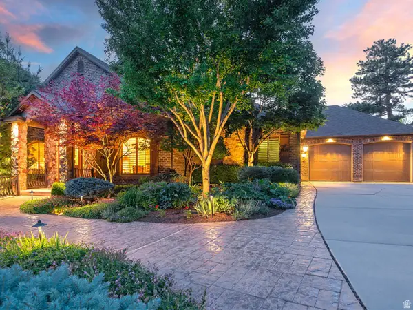 1879 E Longview Dr S, Holladay, UT 84124