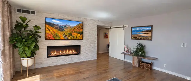 875 S Donner Way #803, Salt Lake City, UT 84108 - #3