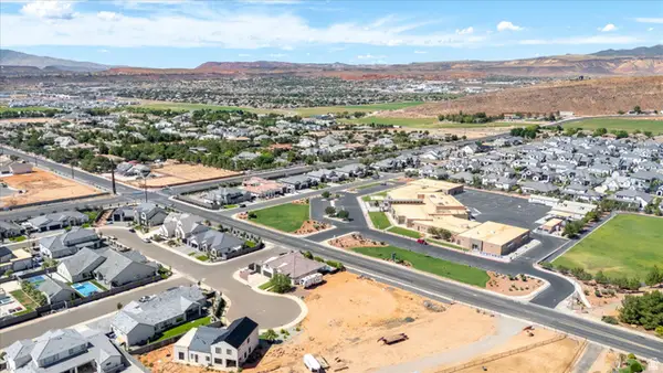 711 E Crew Ct #21, Washington, UT 84780